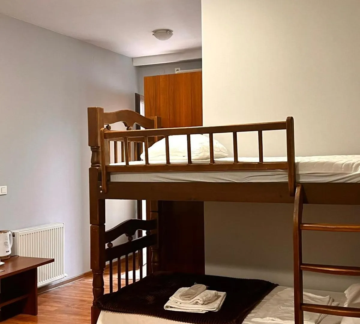 טביליסי Nana'S Guesthouse בית הארחה